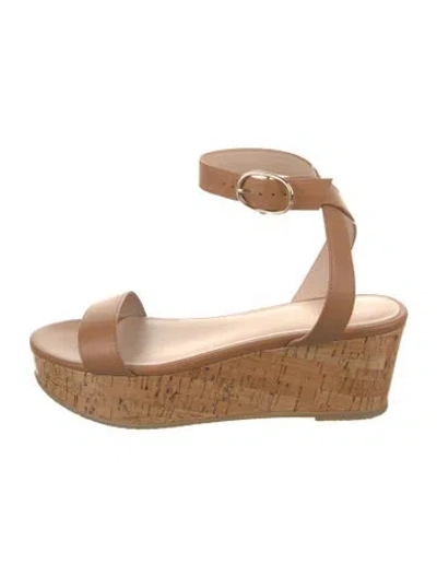Pre-owned Stuart Weitzman Leather Sandals In Brown