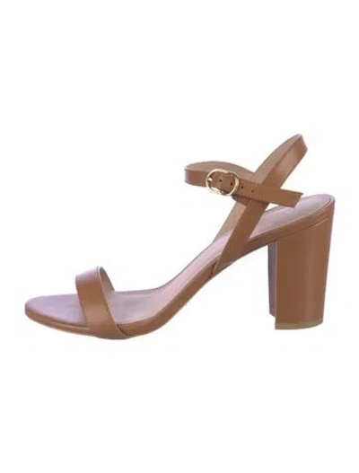 Pre-owned Stuart Weitzman Leather Sandals In Neutral
