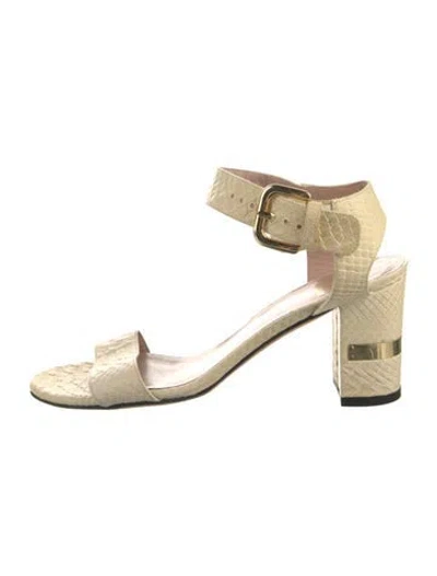 Pre-owned Stuart Weitzman Leather Sandals In Neutral