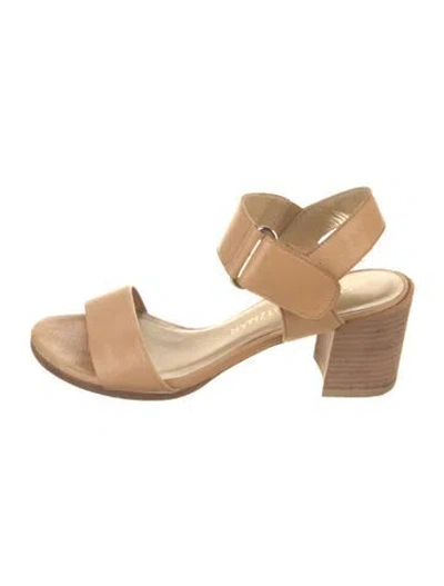 Pre-owned Stuart Weitzman Leather Sandals In Neutrals