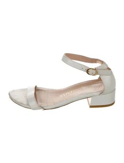 Pre-owned Stuart Weitzman Leather Sandals In White