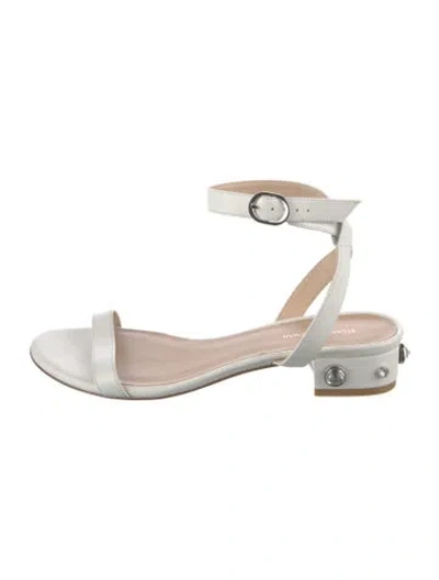 Pre-owned Stuart Weitzman Leather Sandals In White