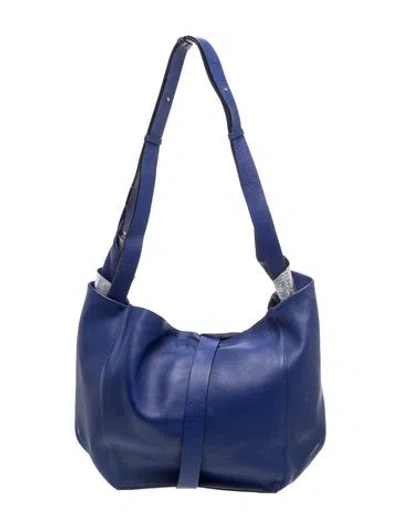 Pre-owned Stuart Weitzman Leather Shoulder Bag In Blue