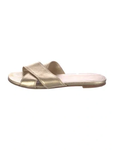 Pre-owned Stuart Weitzman Leather Slides