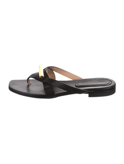 Pre-owned Stuart Weitzman Leather Slides In Black