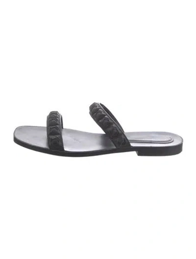 Pre-owned Stuart Weitzman Leather Slides In Black