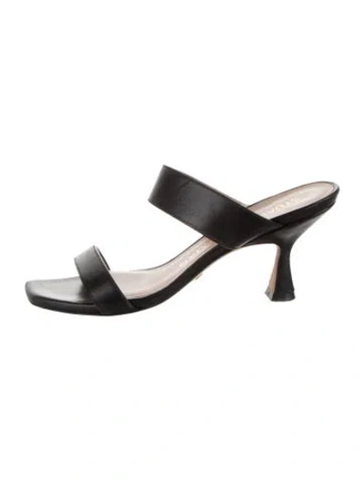Pre-owned Stuart Weitzman Leather Slides In Black
