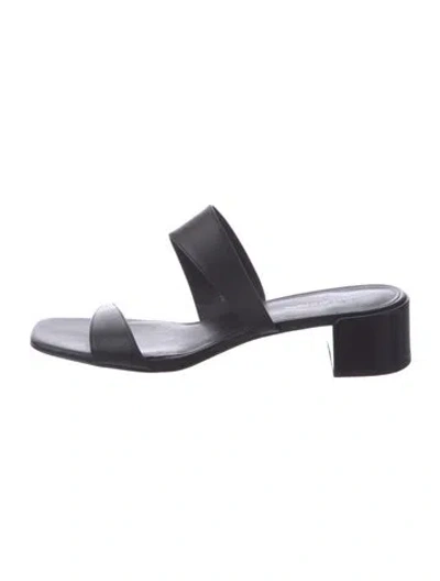 Pre-owned Stuart Weitzman Leather Slides In Black