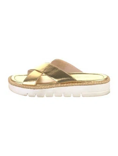 Pre-owned Stuart Weitzman Leather Slides In Gold