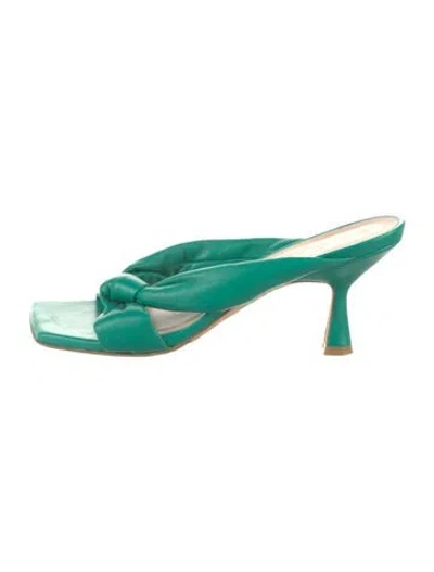 Pre-owned Stuart Weitzman Leather Slides In Green