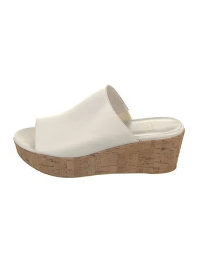 Pre-owned Stuart Weitzman Leather Slides In Neutral