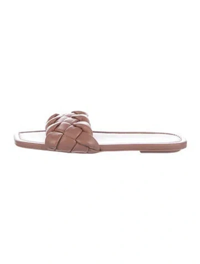 Pre-owned Stuart Weitzman Leather Slides In Pink