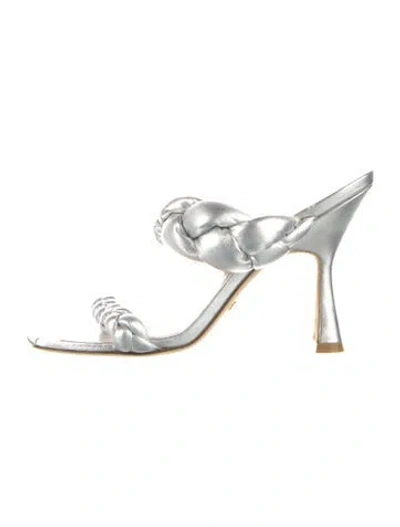 Pre-owned Stuart Weitzman Leather Slides In Silver