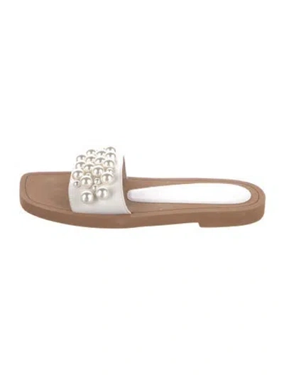 Pre-owned Stuart Weitzman Leather Slides In White