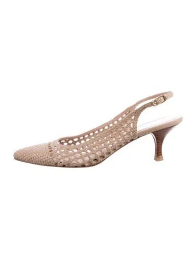 Pre-owned Stuart Weitzman Leather Slingback Pumps In Neutral
