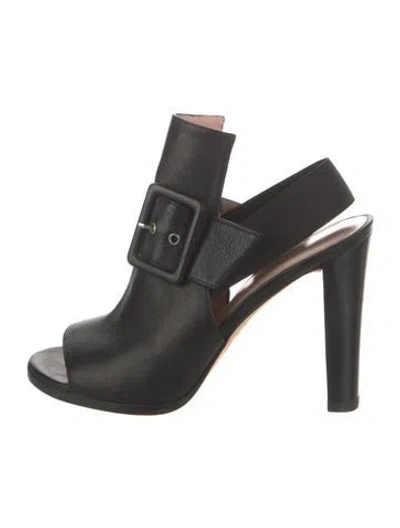 Pre-owned Stuart Weitzman Leather Slingback Sandals In Black