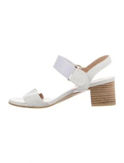 Pre-owned Stuart Weitzman Leather Slingback Sandals In White
