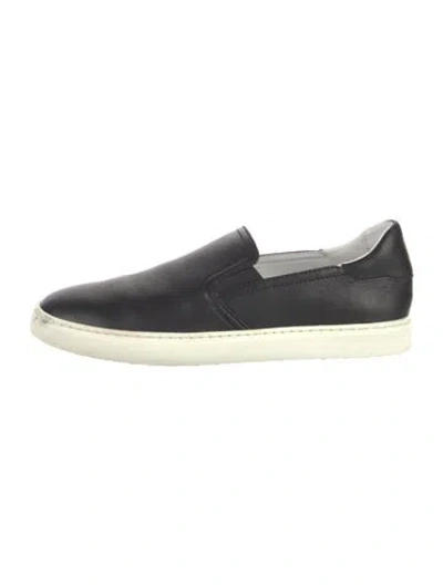 Pre-owned Stuart Weitzman Leather Sneakers In Black