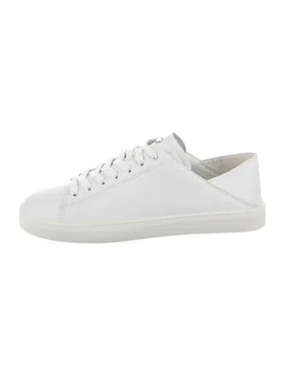 Pre-owned Stuart Weitzman Leather Sneakers In White
