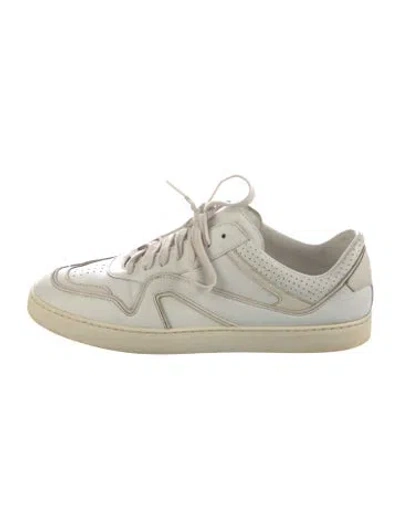 Pre-owned Stuart Weitzman Leather Sneakers In White