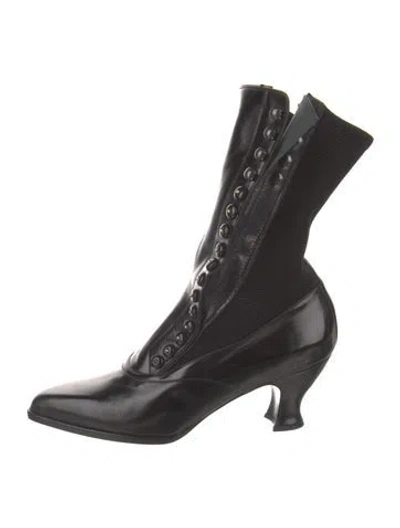 Pre-owned Stuart Weitzman Leather Sock Boots In Black