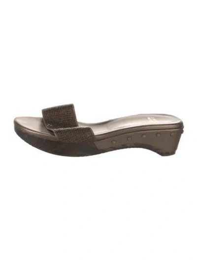 Pre-owned Stuart Weitzman Leather Studded Accents Slides In Brown