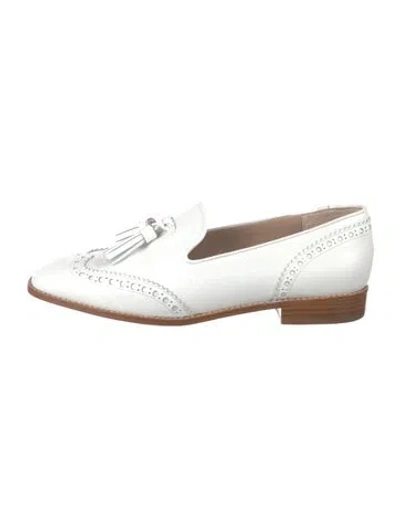 Pre-owned Stuart Weitzman Leather Tassel Accents Loafers In White