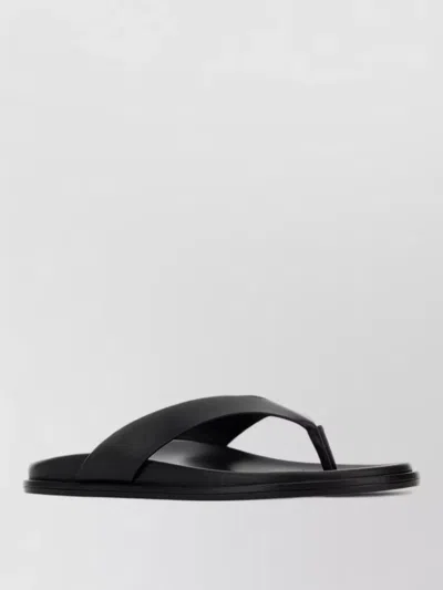 Stuart Weitzman Leather Thong Sandals Open Toe Flat In Black