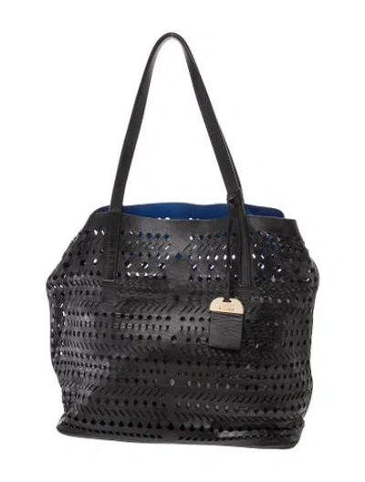 Pre-owned Stuart Weitzman Leather Tote In Black