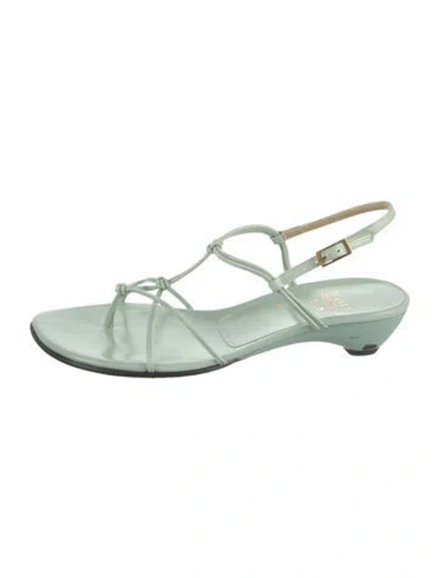 Pre-owned Stuart Weitzman Leather T-strap Sandals In Green