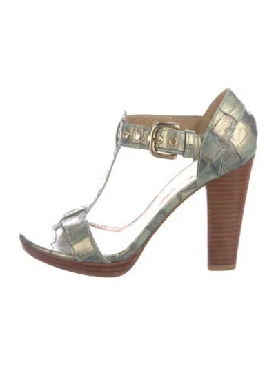Pre-owned Stuart Weitzman Leather T-strap Sandals In Multi