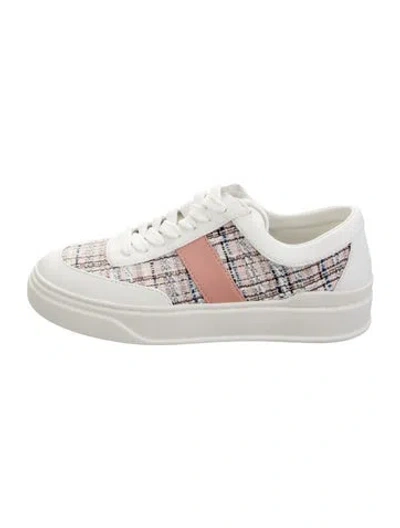 Pre-owned Stuart Weitzman Leather Tweed Pattern Sneakers In White