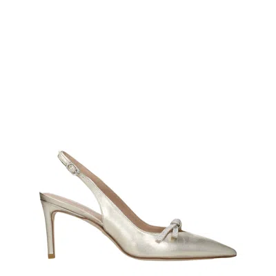 Stuart Weitzman Leather Women's Sandal In Gold