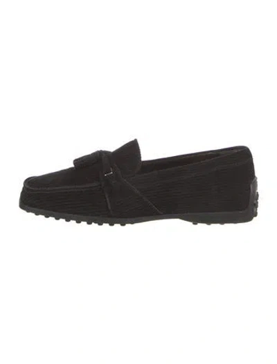 Pre-owned Stuart Weitzman Loafers In Black