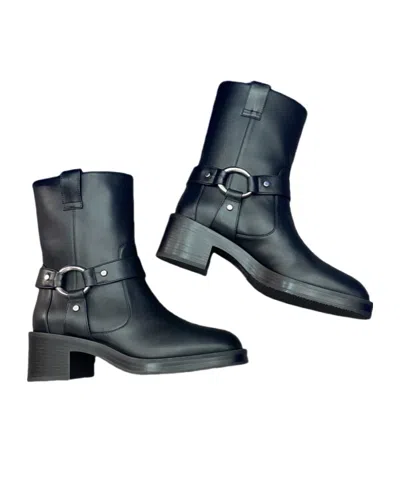 Stuart Weitzman Loop Buckle Booties In Black