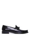 Stuart Weitzman Bow Loafer Tassel Detail In Black