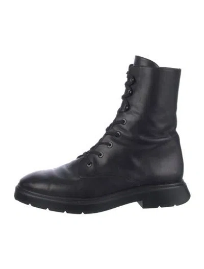 Pre-owned Stuart Weitzman Mckenzee Leather Combat Boots In Black