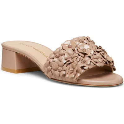 Stuart Weitzman Meadow Flower Leather Slides In Adobe