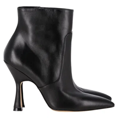 Stuart Weitzman Melena Ankle Boots In Black Leather