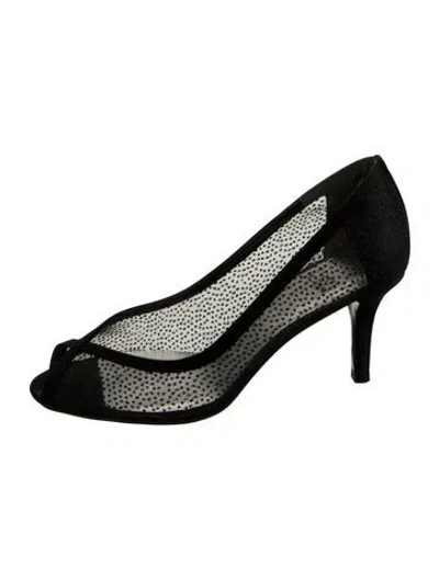 Pre-owned Stuart Weitzman Mesh Printed Pumps In Black