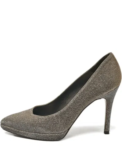 Pre-owned Stuart Weitzman Metallic Pumps In Gold