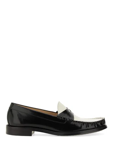 STUART WEITZMAN MOCCASIN "LOTTIE"