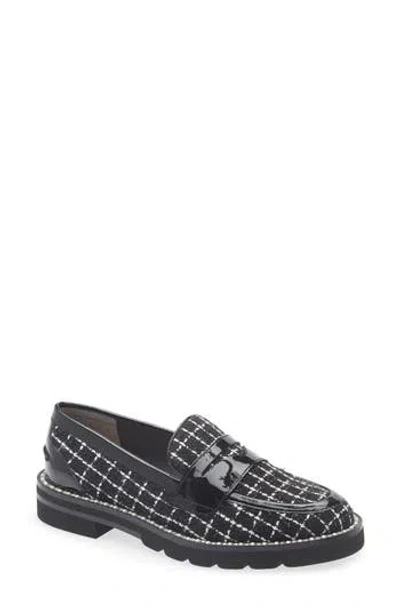 Stuart Weitzman Monty Leather Loafer In Black