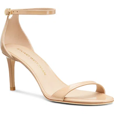 Stuart Weitzman Nudist Ii 75 Patent Leather Sandals In Adobe