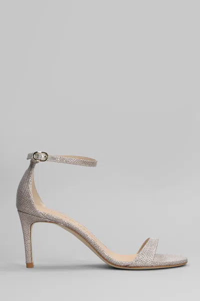 Stuart Weitzman Nudist Ii Sandals In Gold Leather In Metallic
