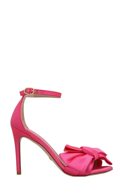 STUART WEITZMAN STUART WEITZMAN 'NUDISTCURVER LOVEKNOT' SANDALS