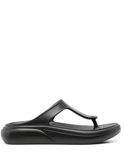 STUART WEITZMAN OPEN TOE FLIP FLOPS