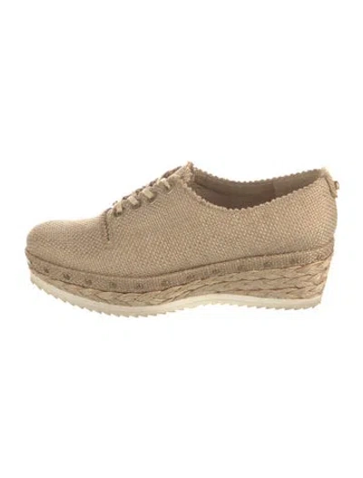 Pre-owned Stuart Weitzman Oxfords In Neutral