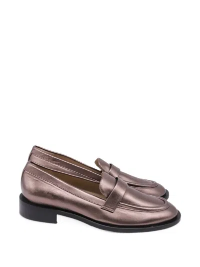 Pre-owned Stuart Weitzman Palmer Leather Loafers In Brown