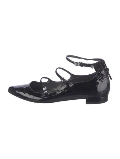 Pre-owned Stuart Weitzman Patent Leather Ballet Flats In Black